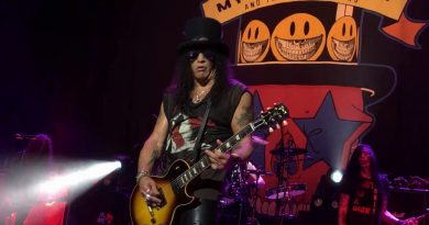 Slash - Wicked Stone