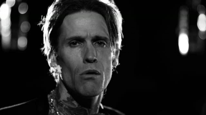 Buckcherry - The Feeling Never Dies
