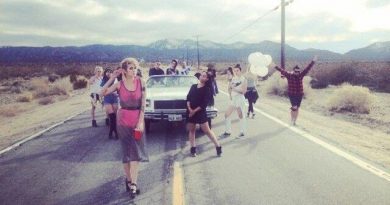 Dev - Parade