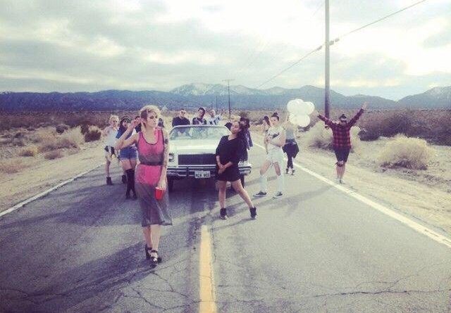 Dev - Parade