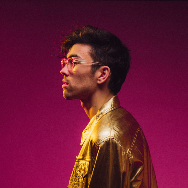MAX - Lights Down Low