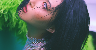 Hwasa - Bless U