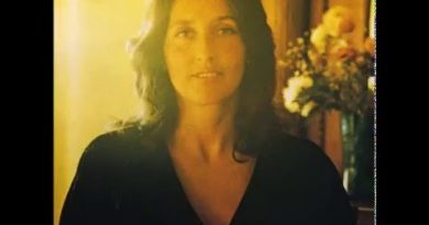Joan Baez - Fountain of Sorrow
