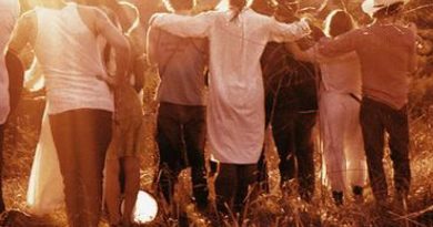 Edward Sharpe and the Magnetic Zeros - Perfect Time
