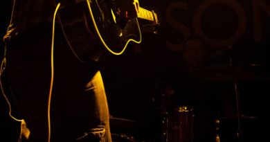 Charlie Simpson, Danton Supple - I Need A Friend Tonight