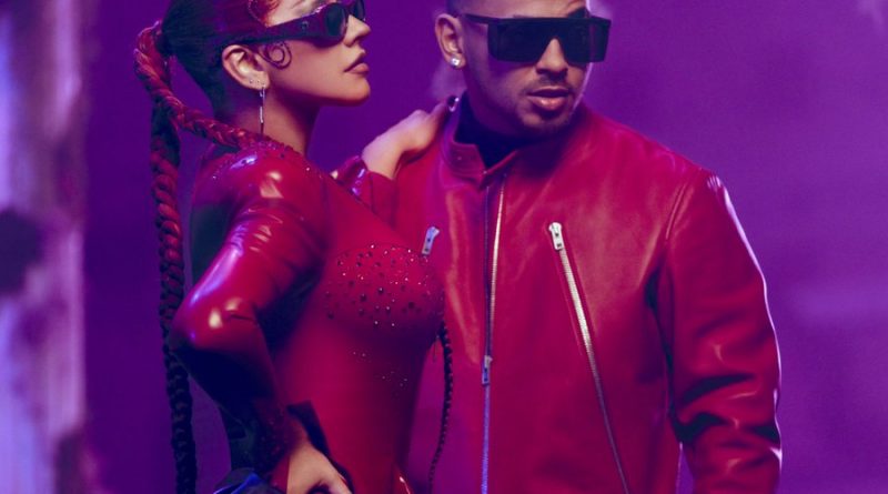 Christina Aguilera, Ozuna - Santo