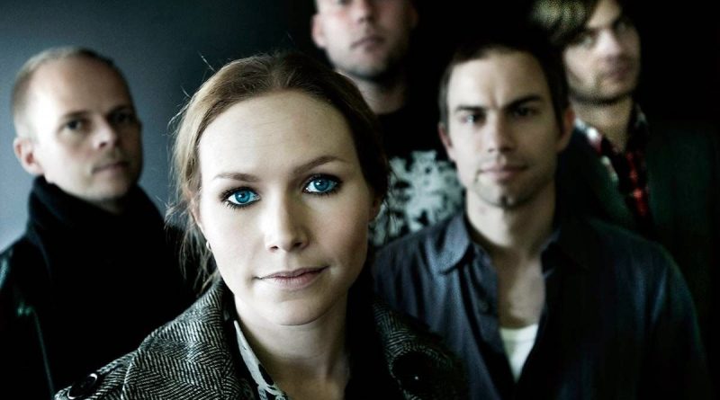 The Cardigans - Over The Water
