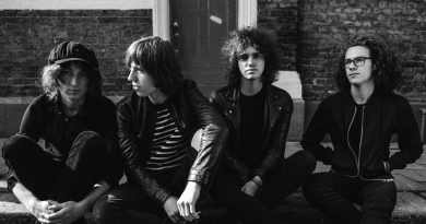 Catfish and the Bottlemen - Business