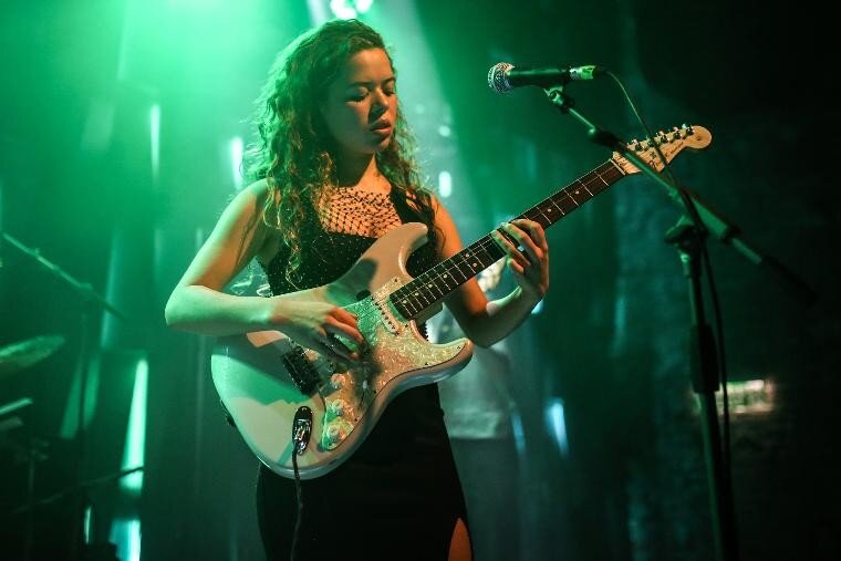 Nilüfer Yanya - L/R