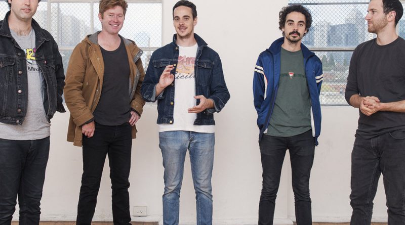 Rolling Blackouts Coastal Fever - She's There