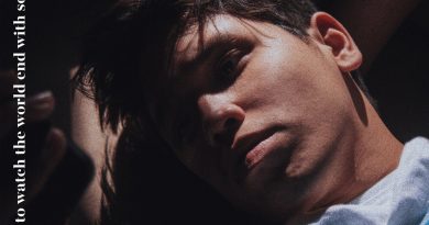 Clinton Kane - i don't want to watch the world end with someone else