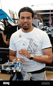 Craig David - She's On Fire