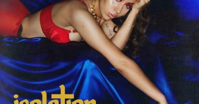 Kali Uchis — Isolation
