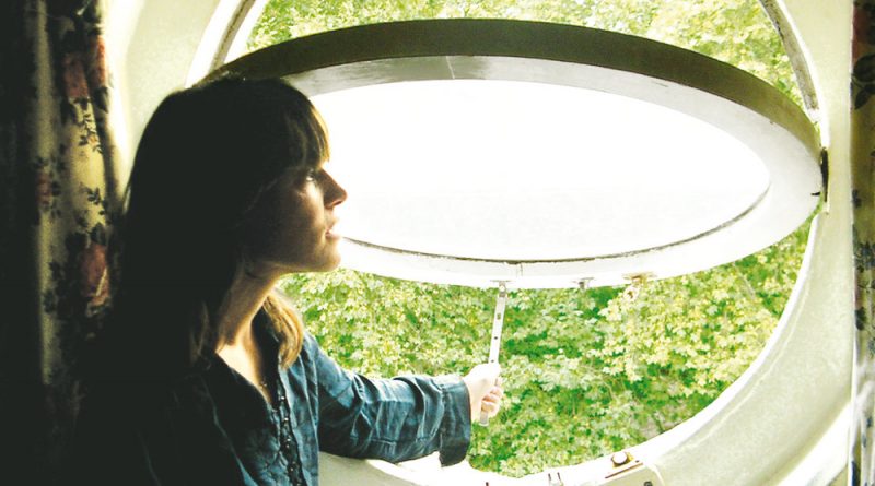 Feist, Readymade F.C. - Snow Lion