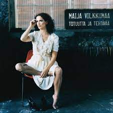 Maija Vilkkumaa - Satumaa-tango