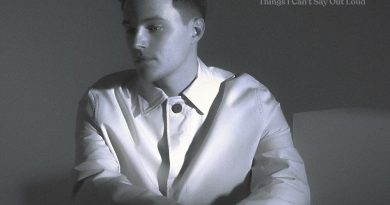 Tom Gregory - Footprints