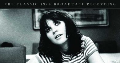 Linda Ronstadt - Love Has No Pride