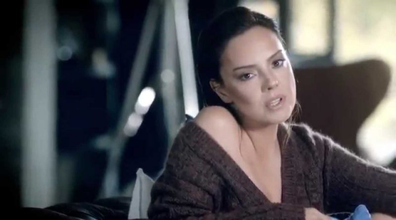 Ebru Gündeş - Müstehak