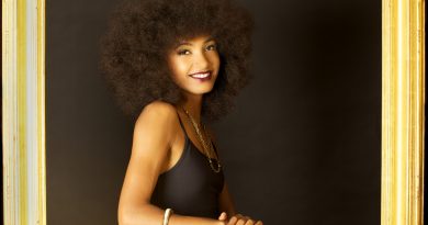 Esperanza Spalding - She Got To You