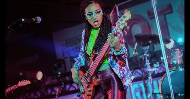 Esperanza Spalding - Judas