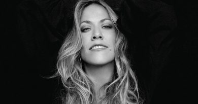 Sheryl Crow - 100 Miles From Memphis