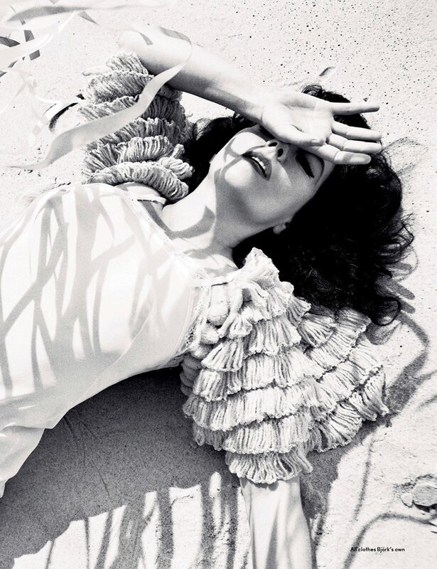 Björk - Sorrowful soil