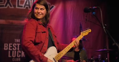 Alex Lahey - Backpack