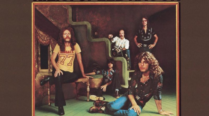 REO Speedwagon - Ridin' the Storm Out