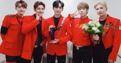A.C.E - Story