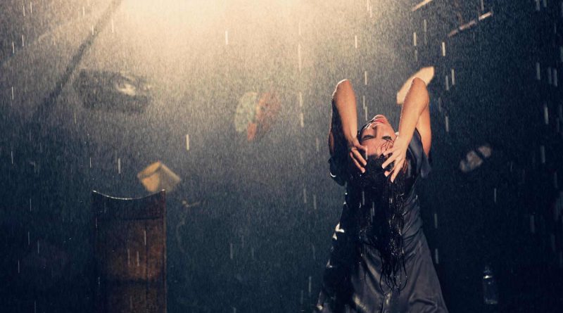 Beth Hart - Caught Out In The Rain