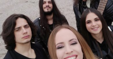 Frozen Crown - Blood on the Snow
