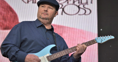 Christopher Cross - Spinning