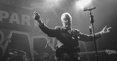 Goldfinger - Am I Deaf