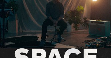 Mack Brock - Your Presence Is A Promise