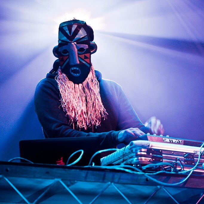 SBTRKT, Sampha - Never Never