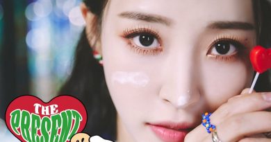 MoonByul - PRESENT