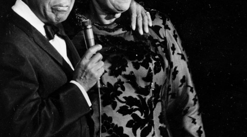 Louis Armstrong, Ella Fitzgerald - Can Anyone Explain?