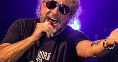Sammy Hagar - Flamingos Fly