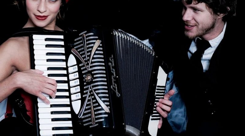 Molotov Jukebox - Don't wanna know