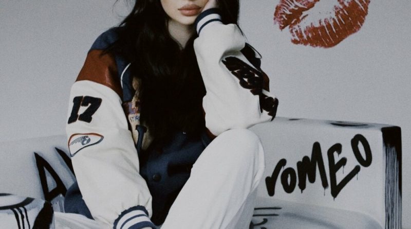 DRONIKA - romeo