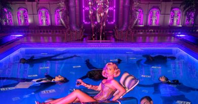 Iggy Azalea, BIA - Is That Right