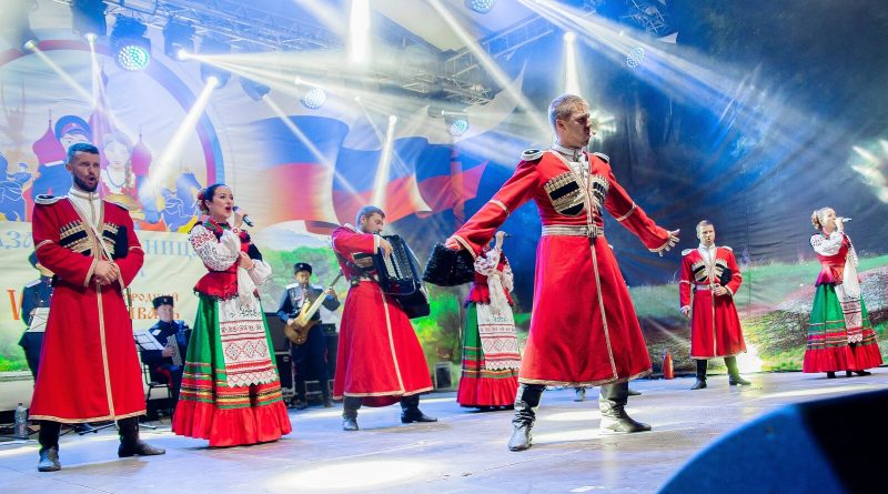 Московский Казачий Хор - Вы, казачки, казачки